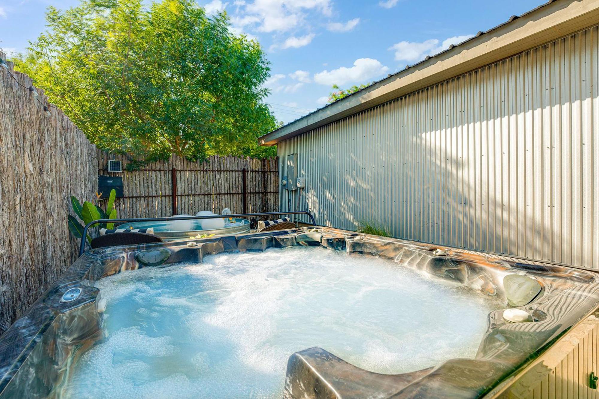 Claret House Full Kitchen And Private Hot Tub Villa เฟรเดอริกส์เบิร์ก ภายนอก รูปภาพ