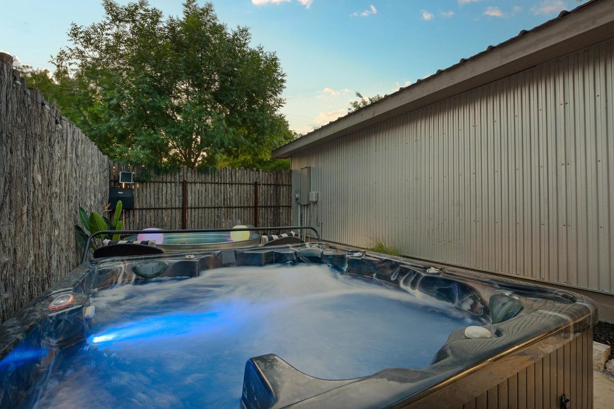 Claret House Full Kitchen And Private Hot Tub Villa เฟรเดอริกส์เบิร์ก ภายนอก รูปภาพ