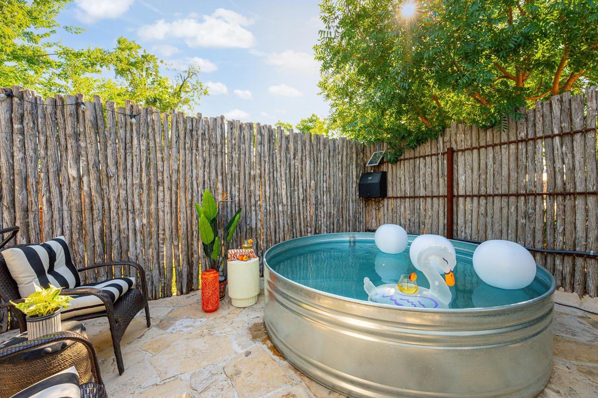 Claret House Full Kitchen And Private Hot Tub Villa เฟรเดอริกส์เบิร์ก ภายนอก รูปภาพ